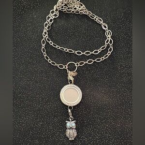 Origami Owl Necklace